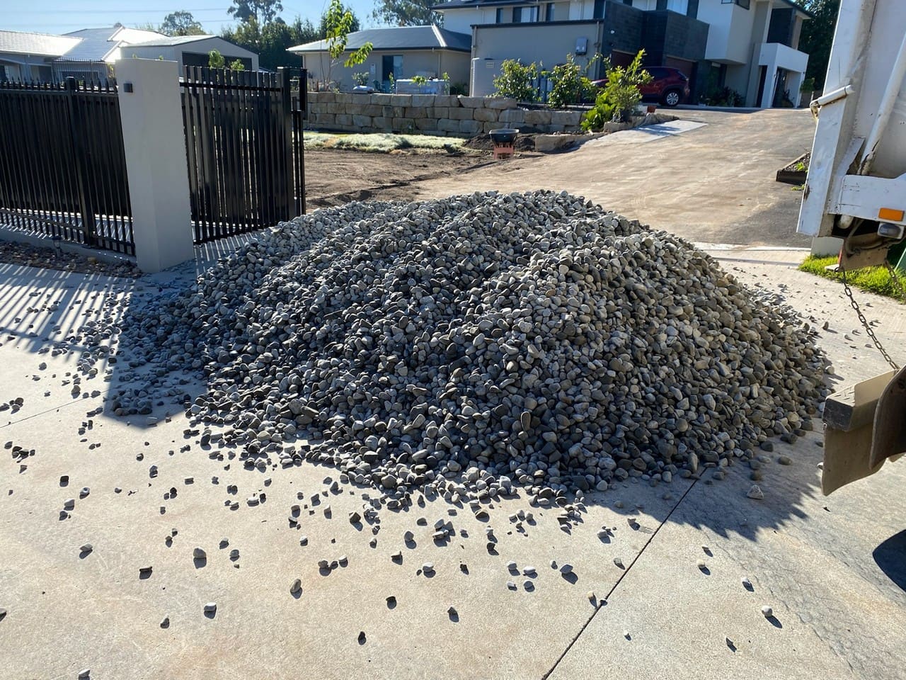 Charcoal Black pebbles bulk delivery