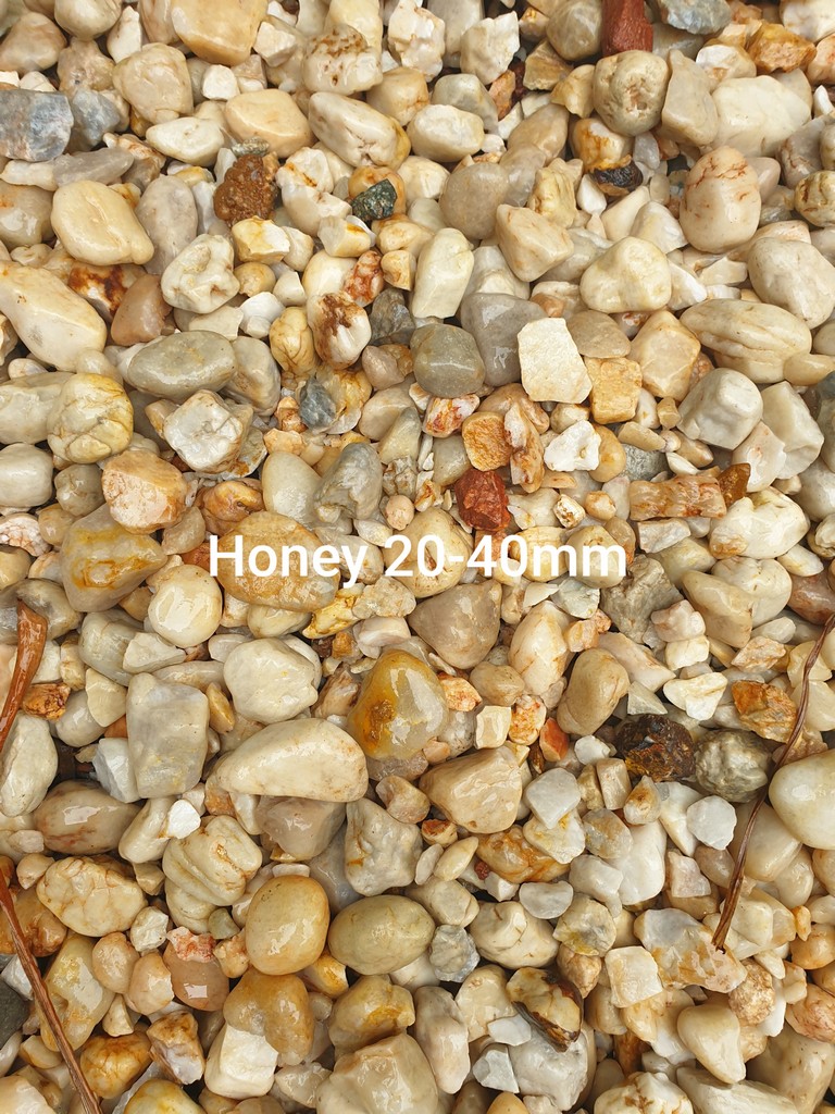Honey 20-40mm pebbles close-up