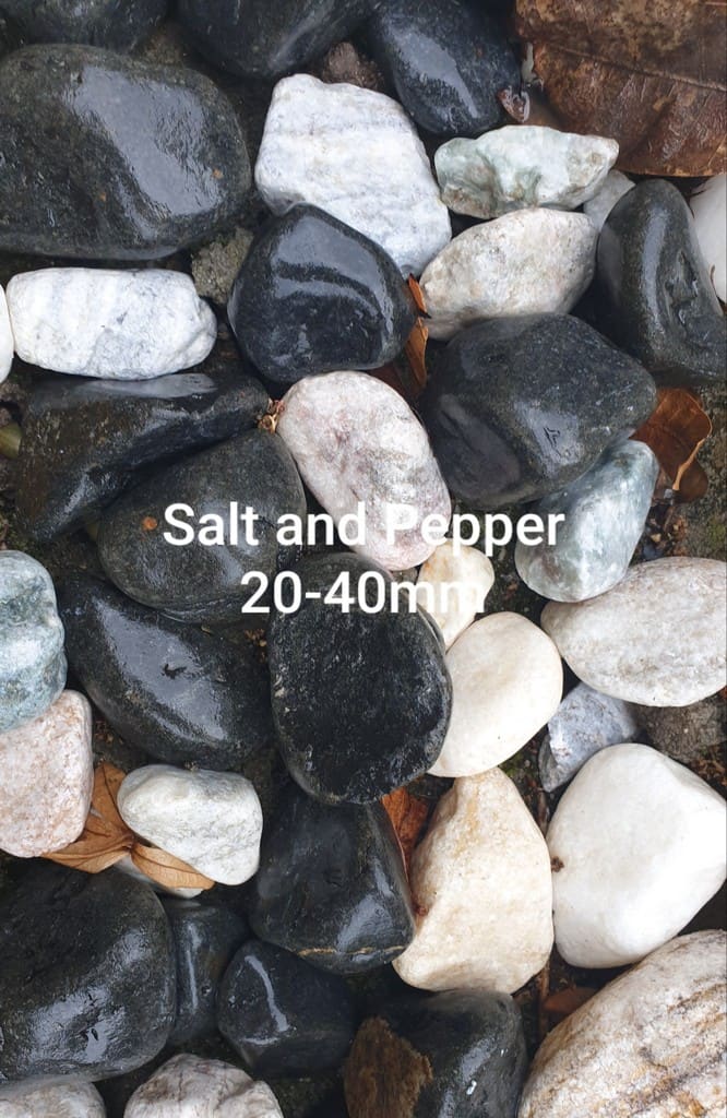 Salt & Pepper 20–40mm pebbles