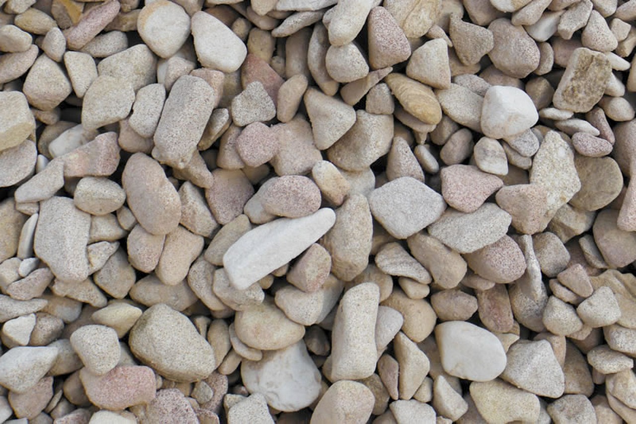 Sandstone Tumbled 20-40mm pebbles