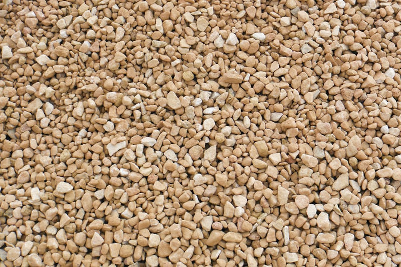 Sunset Gold 20mm crush pebbles