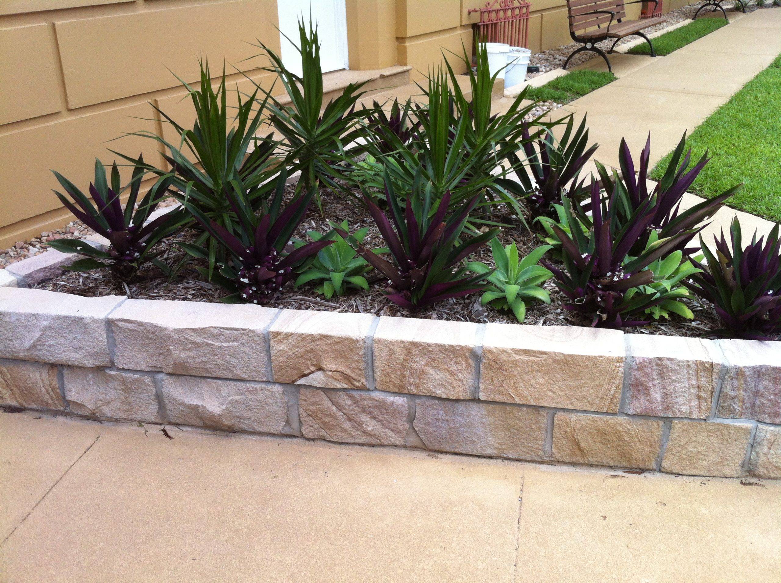 Sandstone Bricks - stone supplies Brisbane