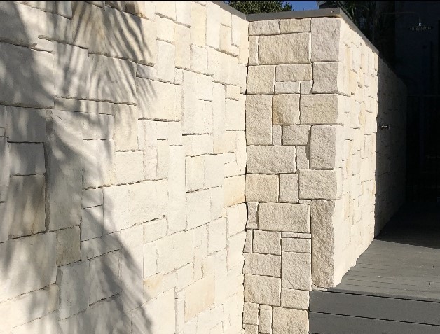Colonial Foster white sandstone walling stone