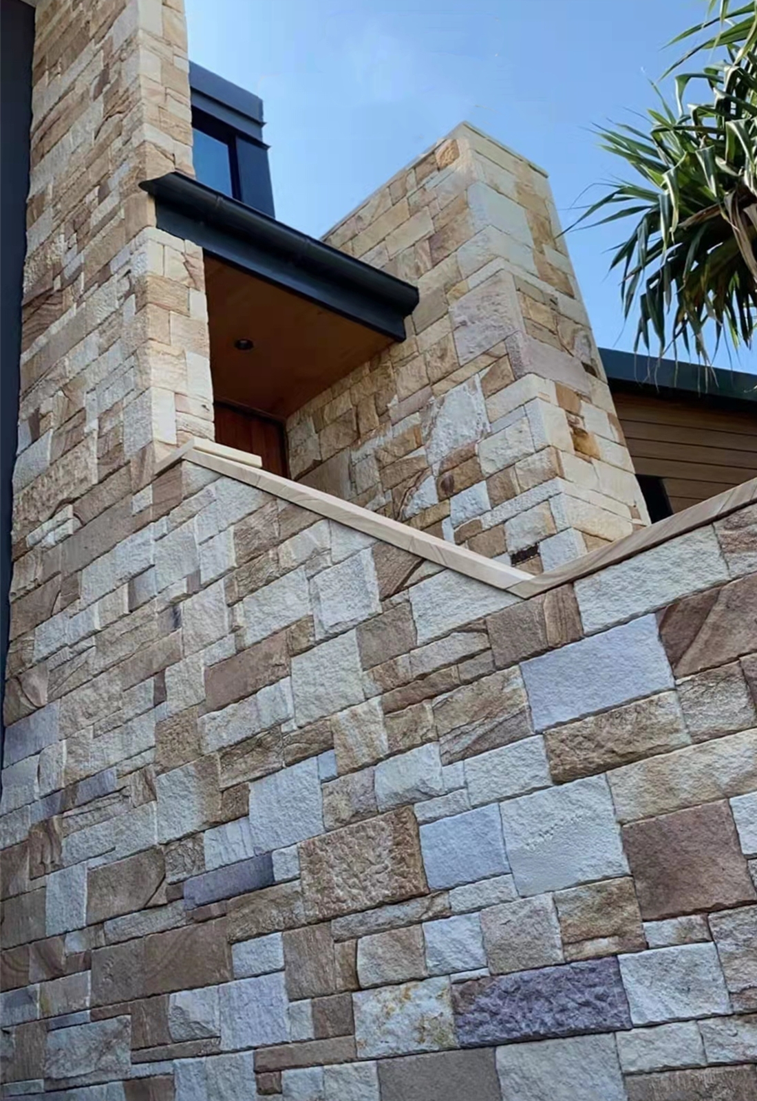Colonial Ranch sandstone cladding Brisbane project