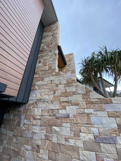 Colonial Ranch sandstone cladding Brisbane exterior