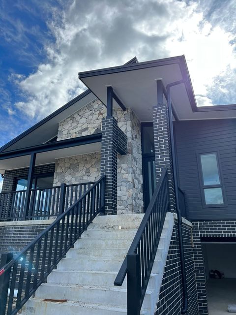 Bligh irregular cladding by Allfitz Homes exterior