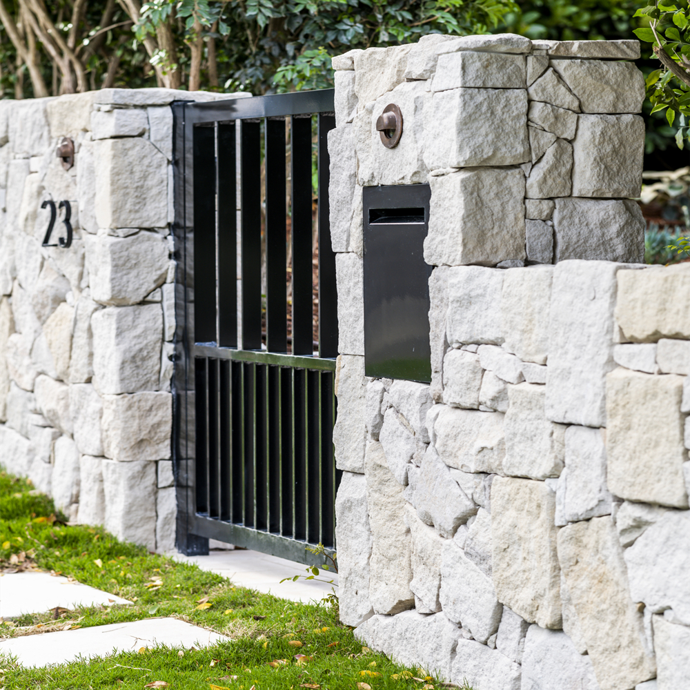 Foster irregular sandstone walling feature wall