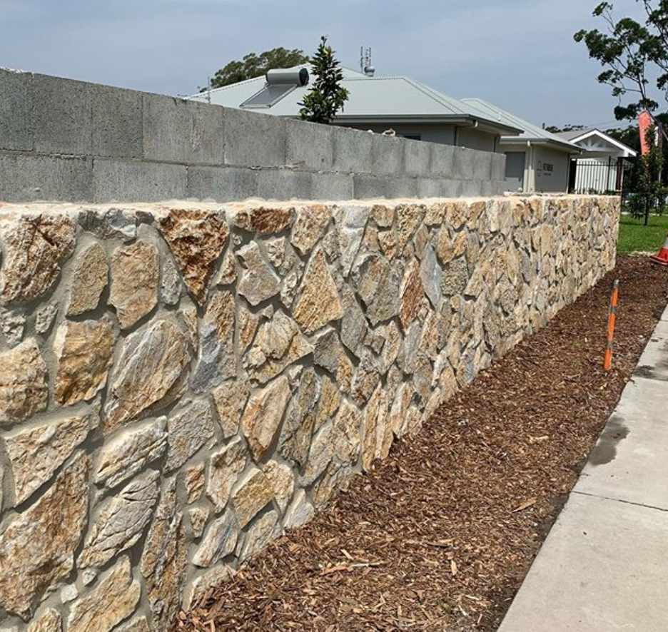 Irregular Laverton walling stone limestone sample