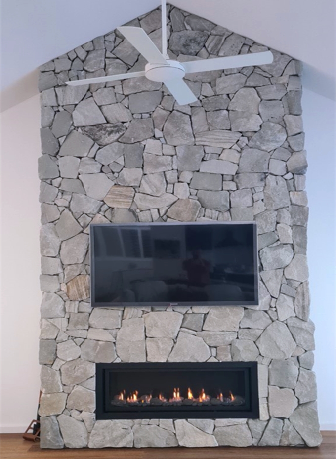Irregular Orford Grey sandstone cladding feature wall detail