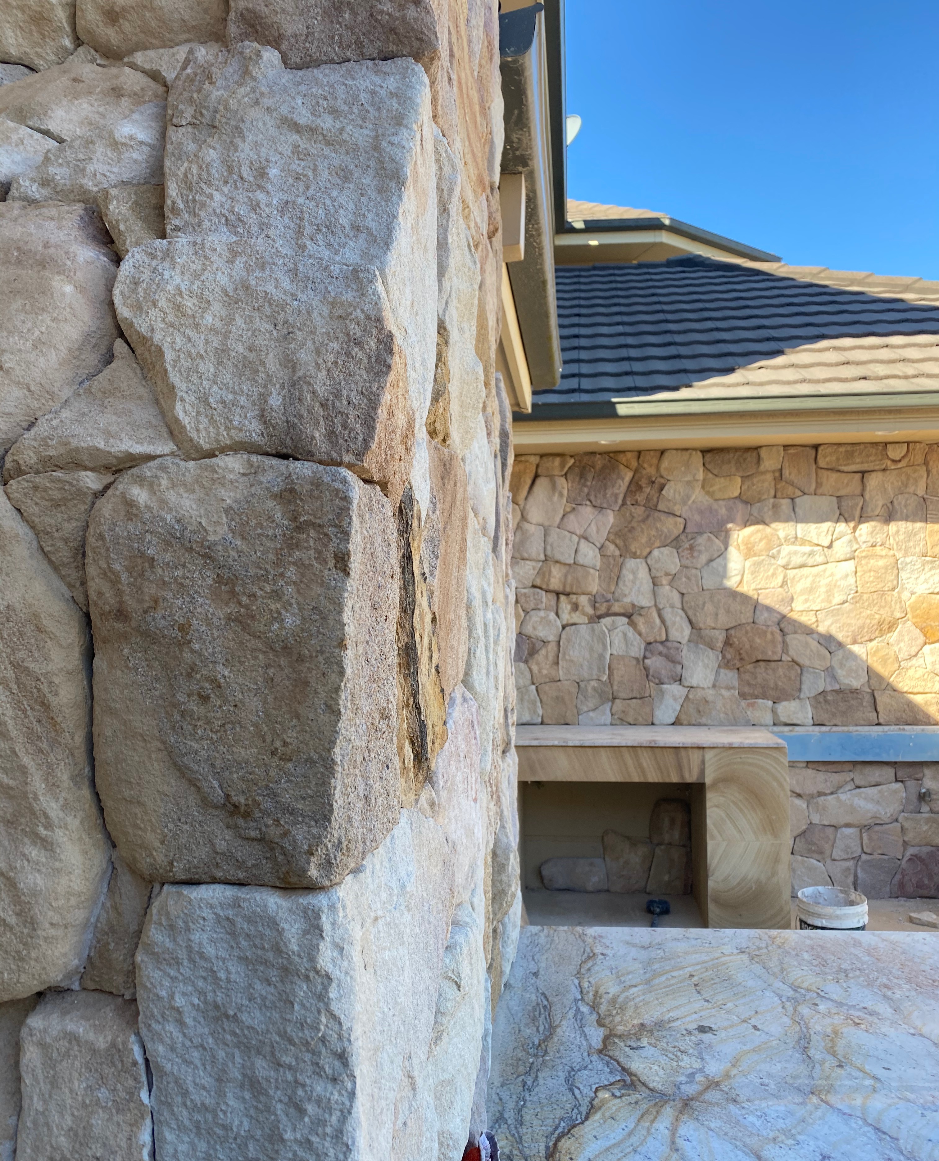 Ranch irregular walling residential project