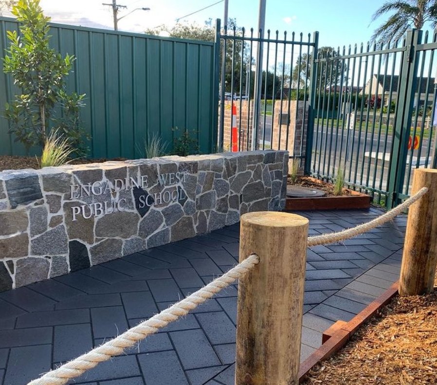Irregular Tilpa granite cladding installed feature wall