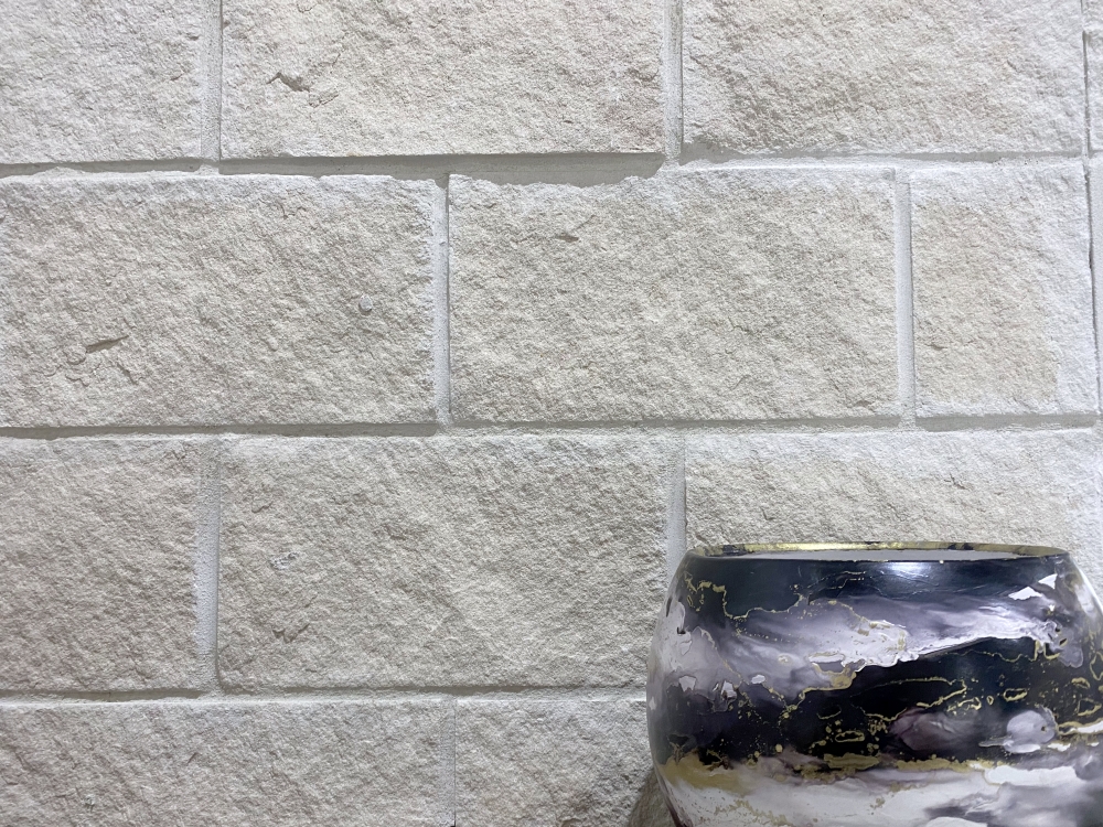 Kirra White sandstone cladding feature wall