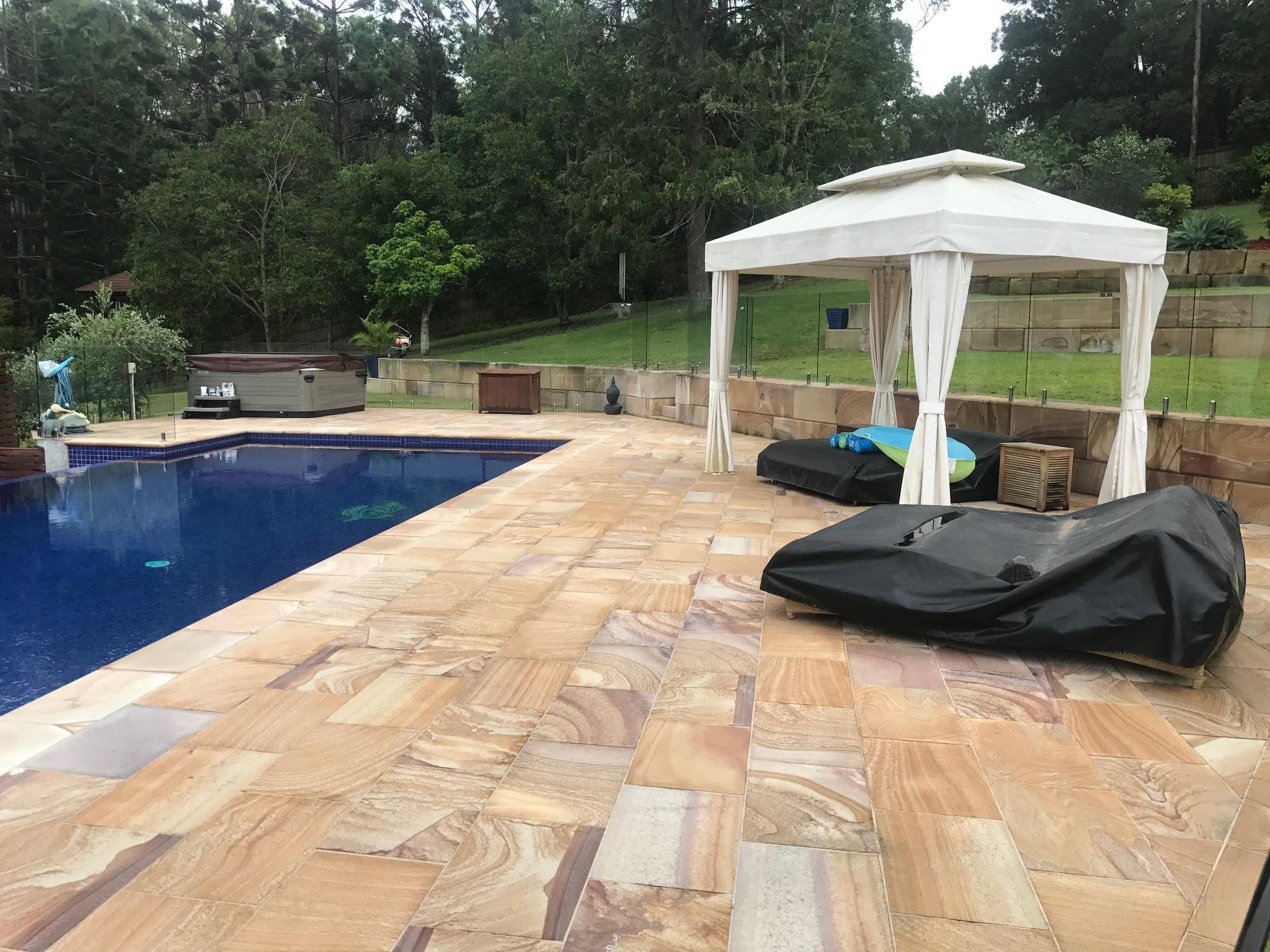 Sandstone pavers installed in outdoor entertaining area Brisbane