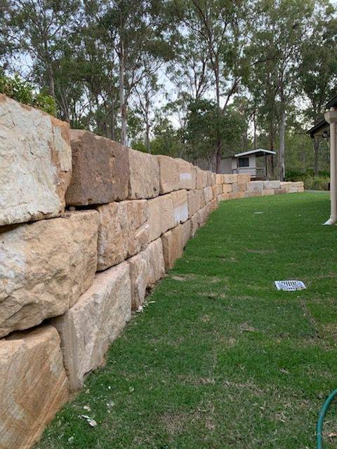 B Grade 2-4 Sawn Retaining Wall - stone supplies Brisbane