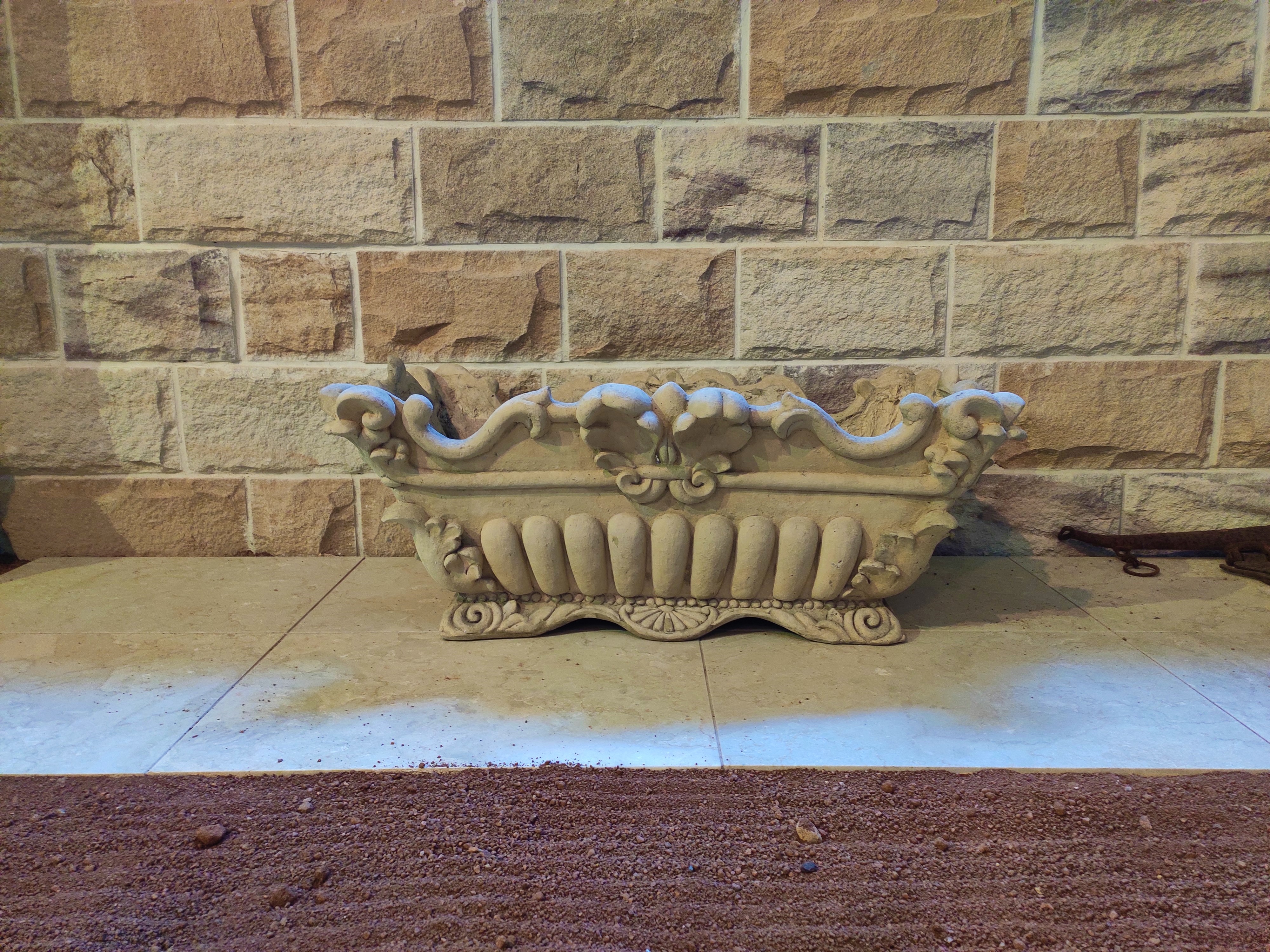 Rockfaced Ranch sandstone walling showroom display